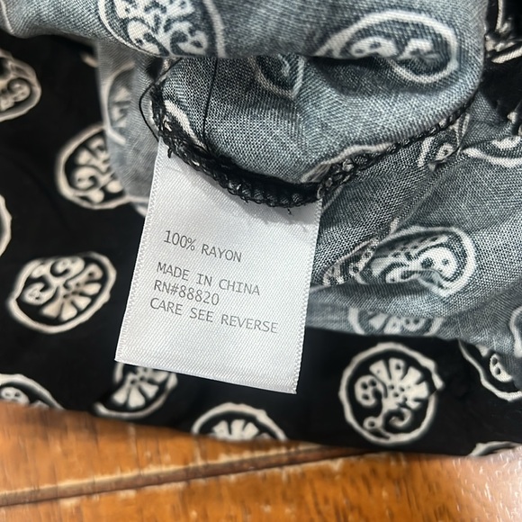 Nicole Miller blouse - Picture 4 of 4